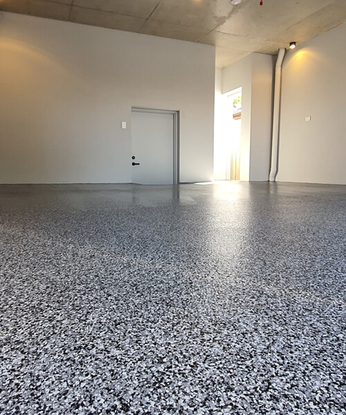 Residential Garage Floor — Grey Flake Epoxy